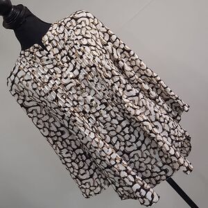 Chaus New York sz M 100% polyester top